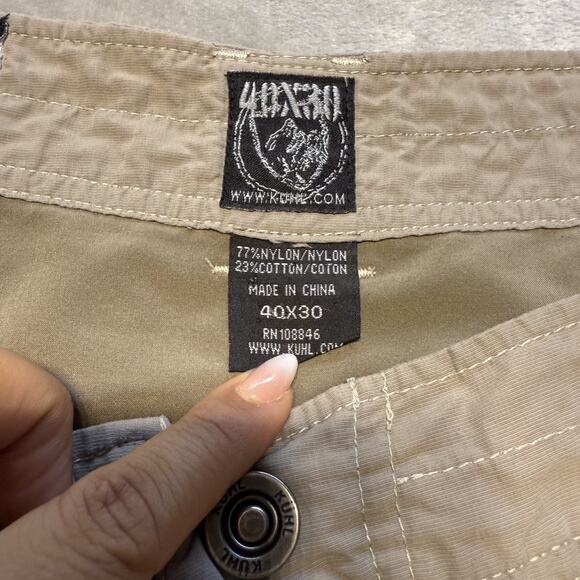 Kuhl Liberator Convertible Pants Mens 40x30 Khaki Stealth Zip Off Hiking Outdoor - Picture 6 of 16